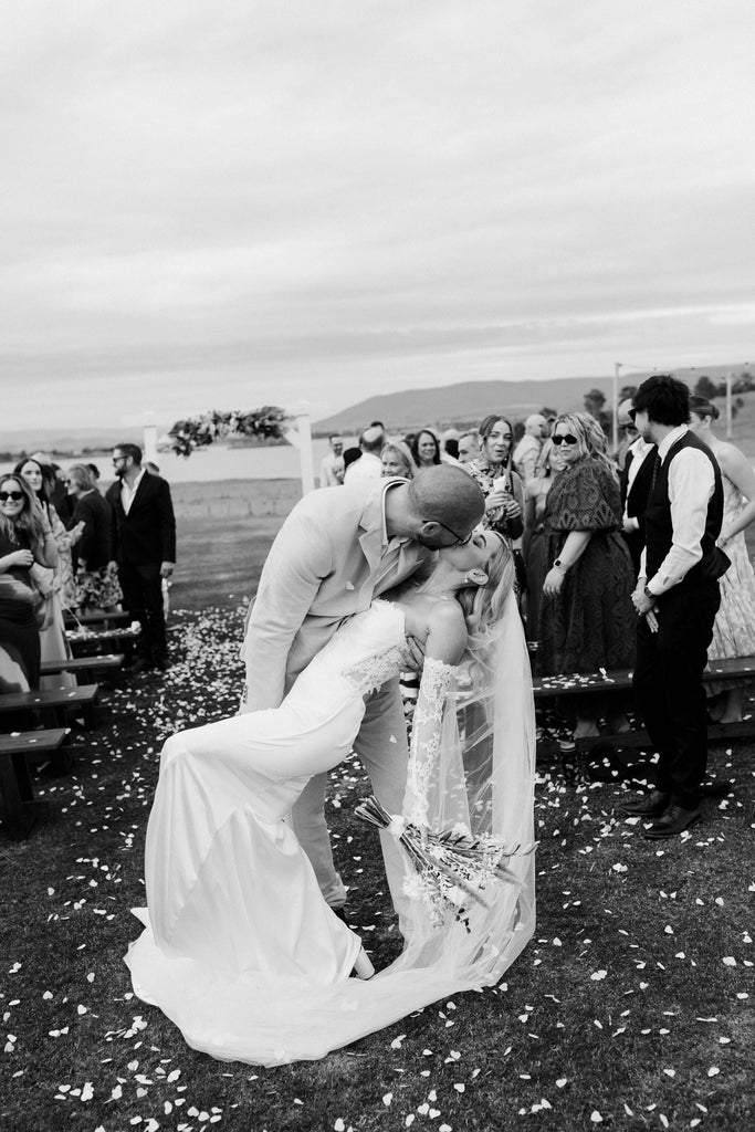 An Elegant Celebration of Love at Somerset Dam