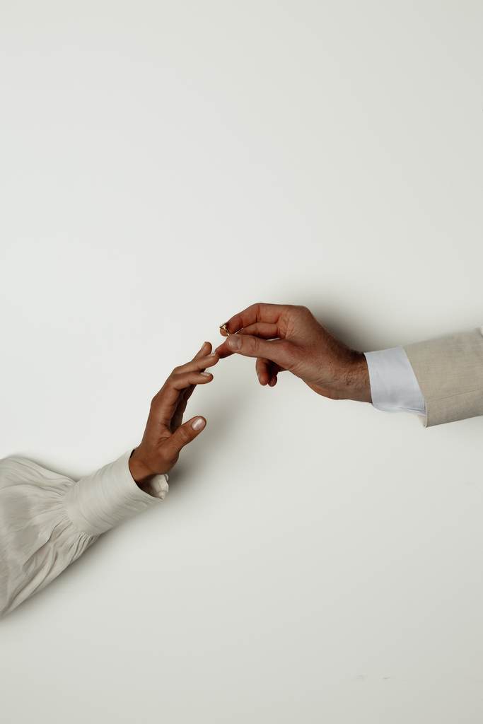 Proposing with a Placeholder Ring - A Stress-Free Alternative to the Perfect Proposal