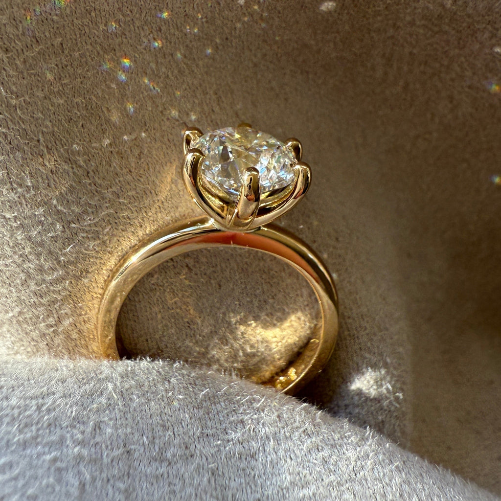 Creating Custom Made Engagement Rings: Your Ultimate Guide