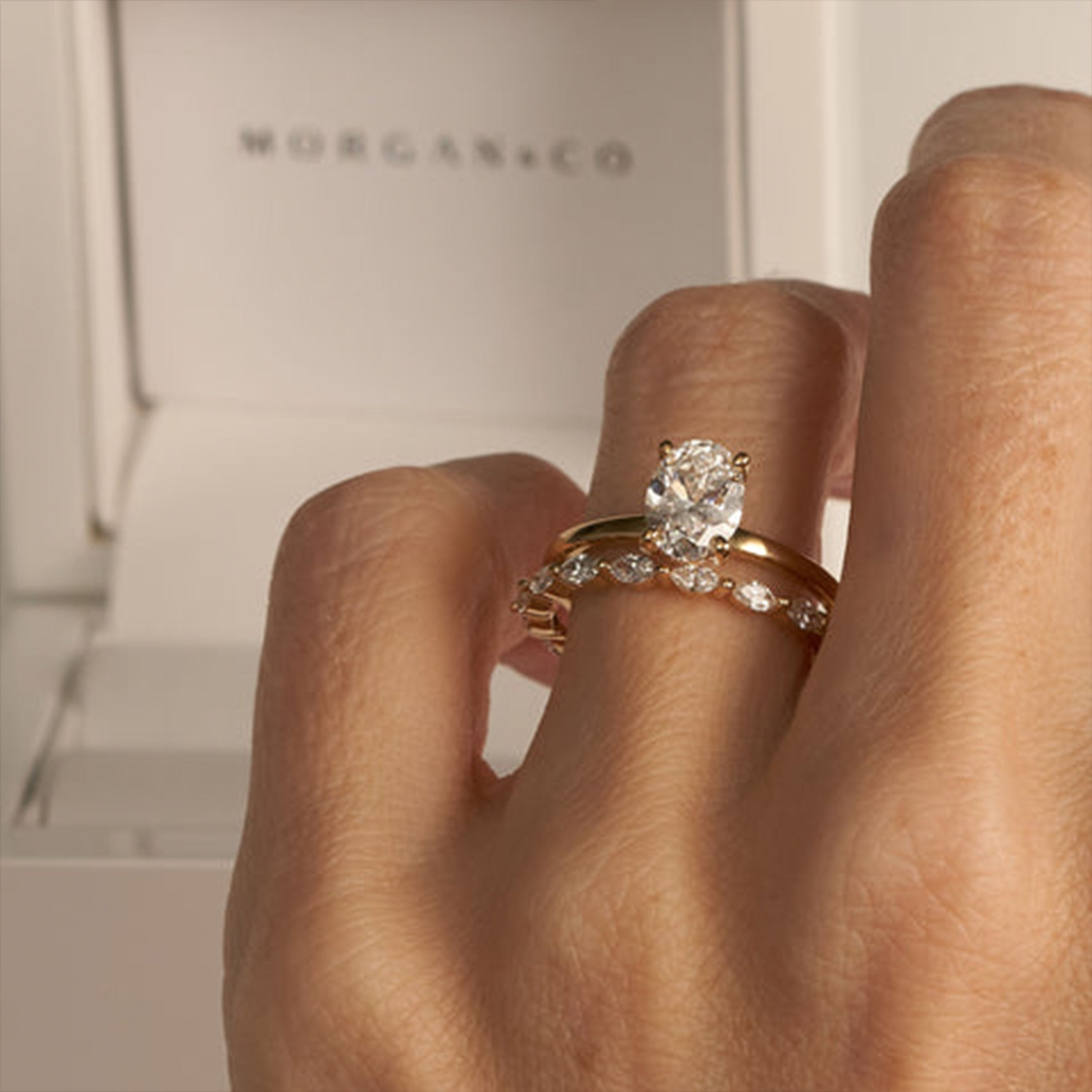 bow tie effect on oval diamonds